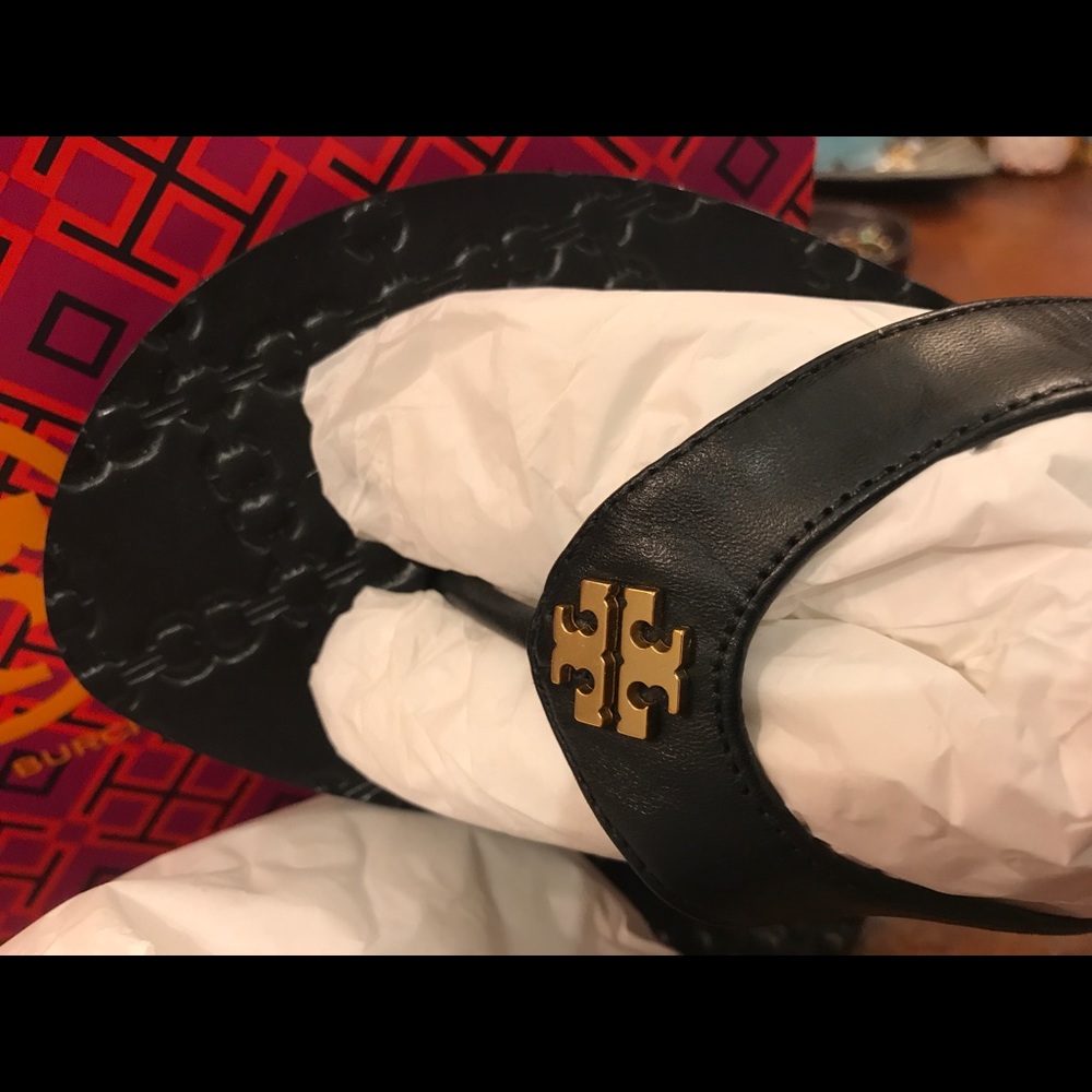 Sandal