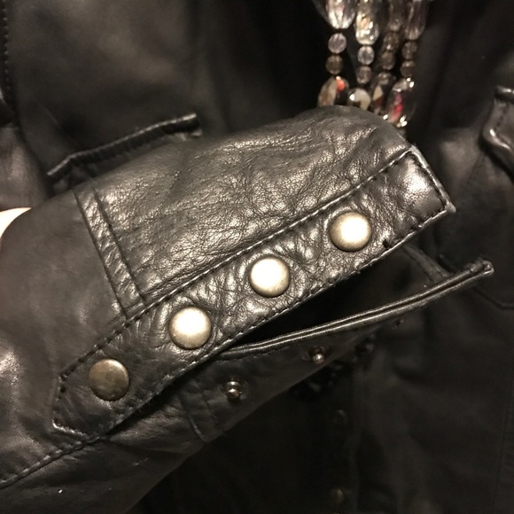 Leather Jacket - Picture 4 of 5