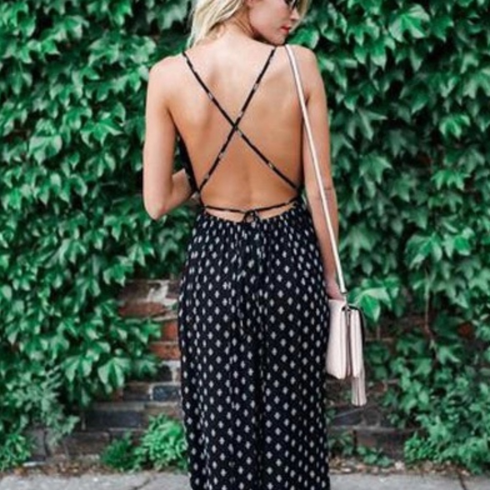 LAST ONE! Sexy and Flirty Deep V Plunge open back - Picture 2 of 5