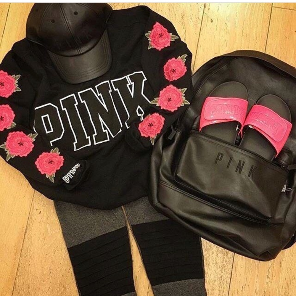 PINK crew neck sweatshirt