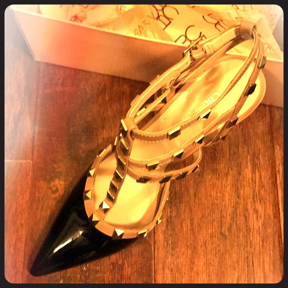 Brand New!! BCBG Generation