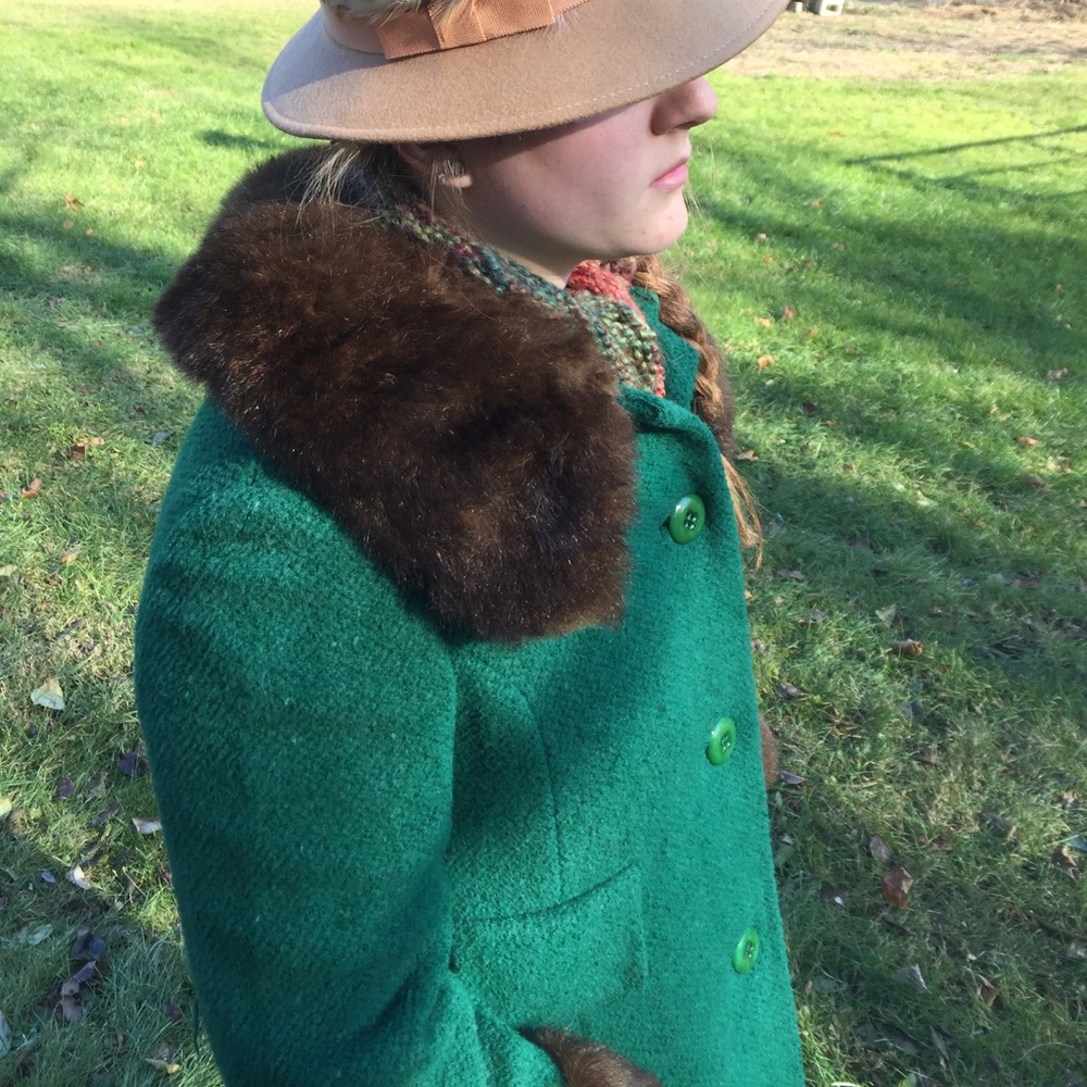 Vintage lady's wool coat fur collar and cuffs