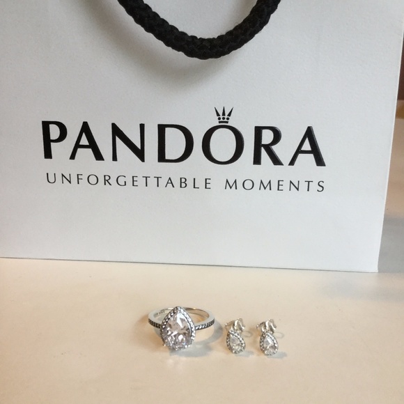 Pandora Radiant Teardrop Ring & Stud Earrings Set - Picture 2 of 8