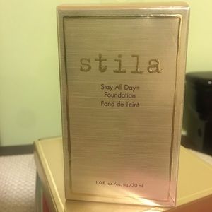 Stila foundation