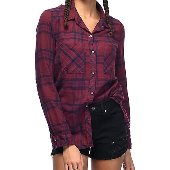 ✨EUC✨ Red & Navy Destroyed Plaid Button Up Flannel - Picture 1 of 8