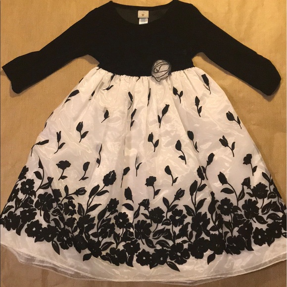 Marmellata Other - Formal Girls Dress, Black Velvet and White, Size 6