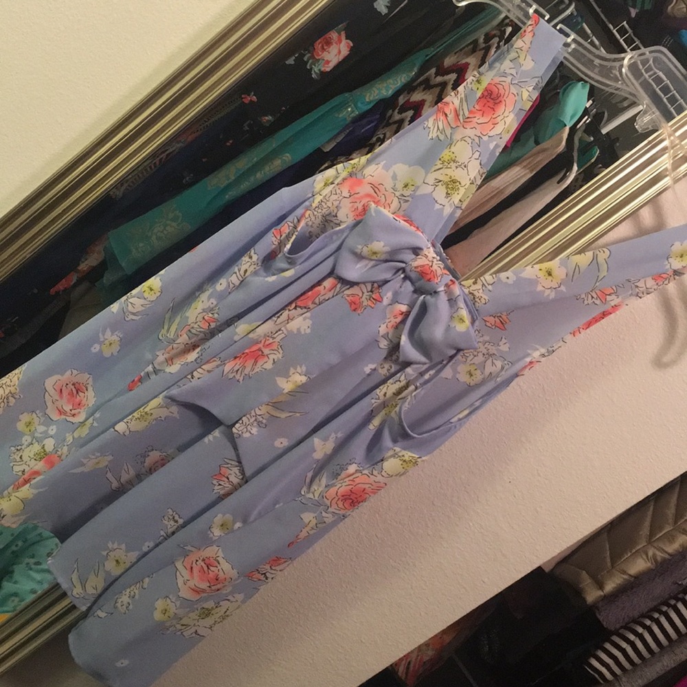 Shirt - Picture 2 of 2