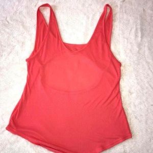 Alo yoga keyhole tank