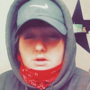 Meet your Posher, Isaiah