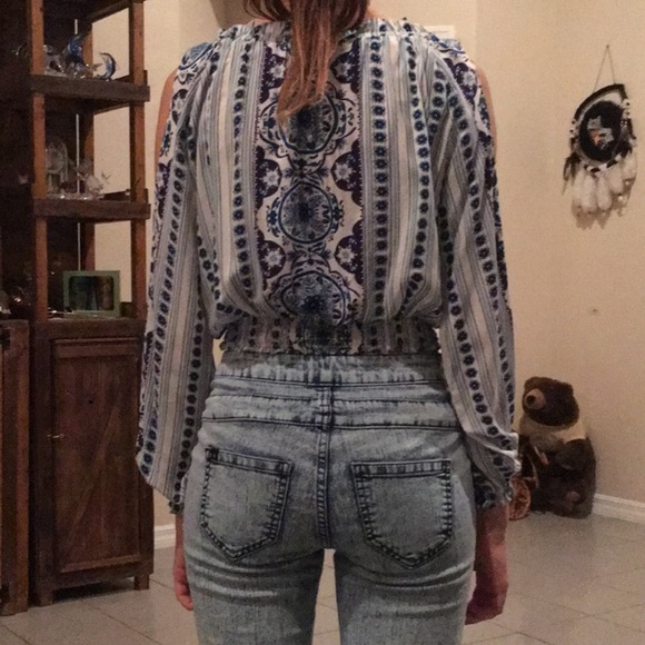 Flower hippie crop top - Picture 3 of 3