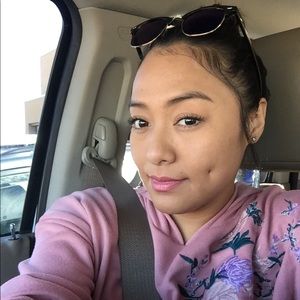 Meet your Posher, Vanessa