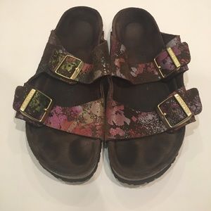 Birkenstock Sandals Sz 39 multi colored 2 strap
