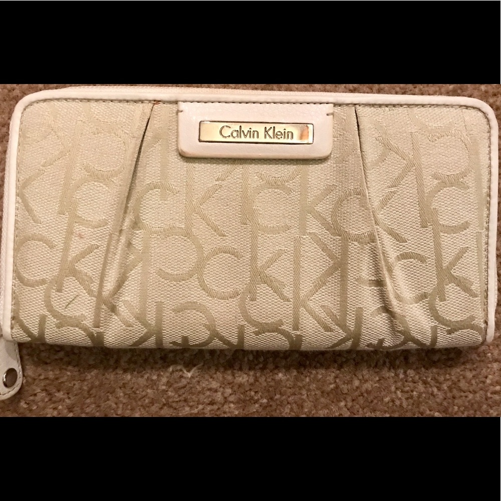 Calvin Klein Large Logo Wallet