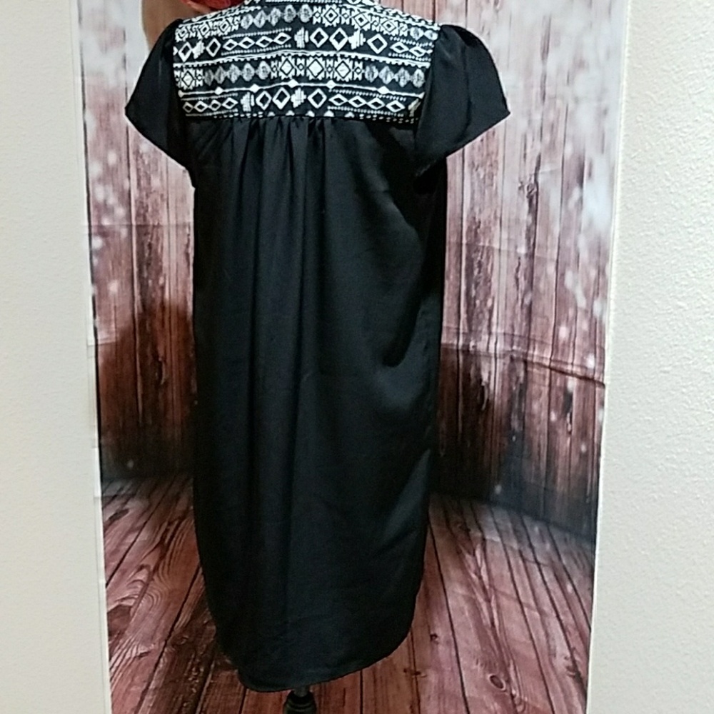 ❤ One Clothing Hi-lo Shift Dress - Picture 4 of 7
