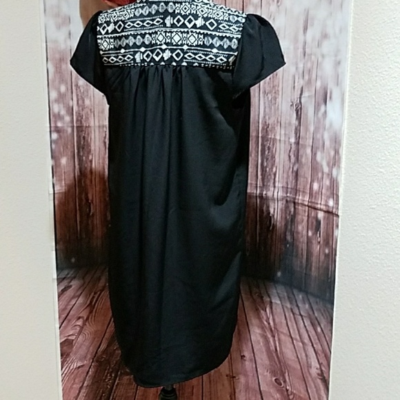 ❤ One Clothing Hi-lo Shift Dress - Picture 4 of 7