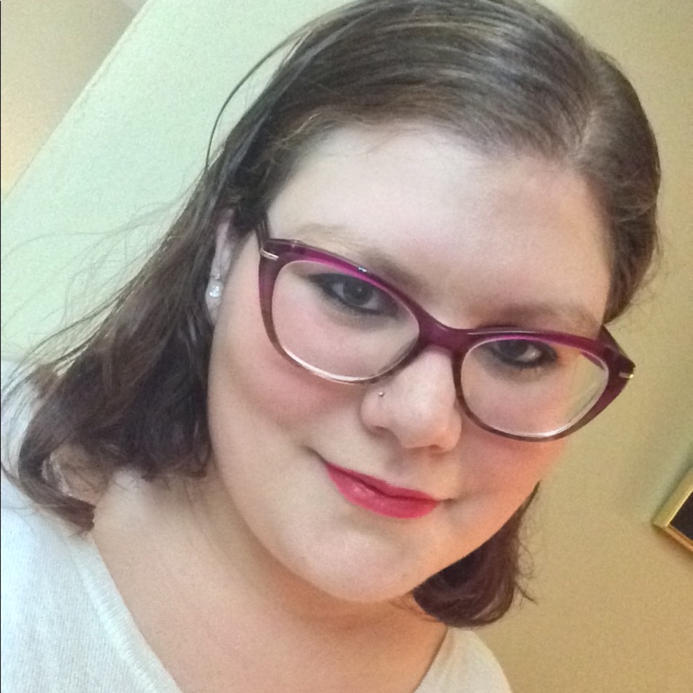 Meet your Posher, Katie