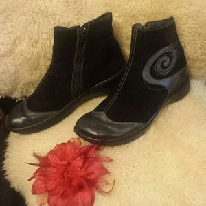 Black Naot ankle boot
