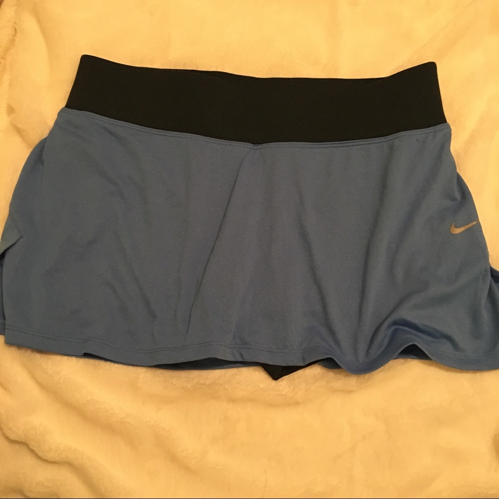 New Nike dri-fit running skort NWT