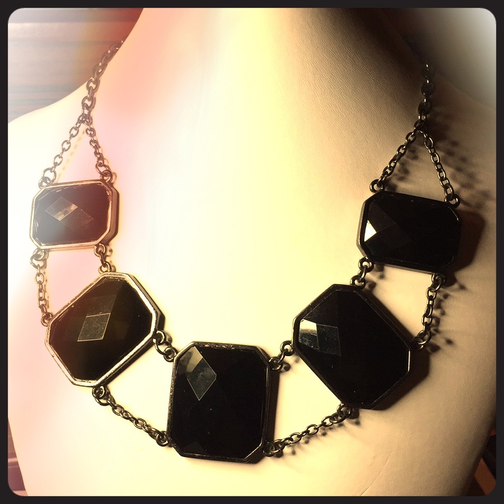 ER44 Black Necklace or choker