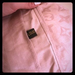 Louis Vuitton Beige Rose Silk Scarf