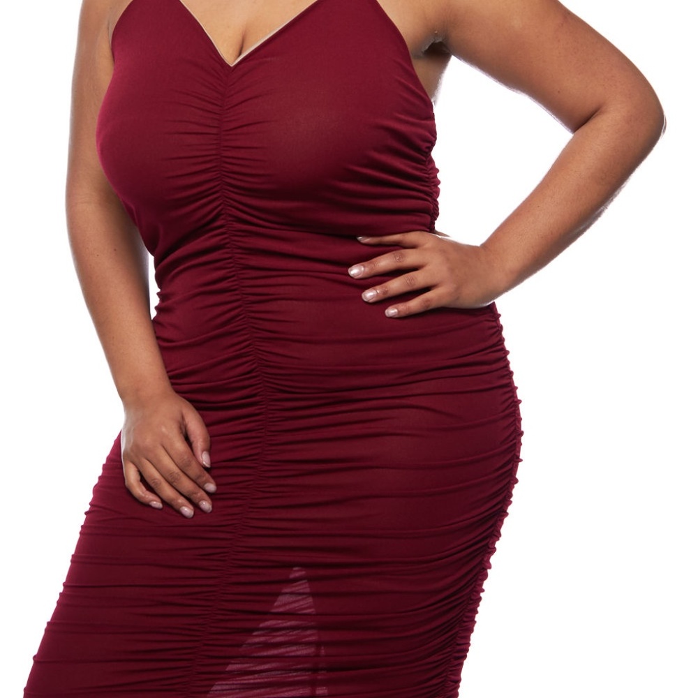 1x-3x NEW Plus Size Burgundy Ruched Dress 1x 2x 3x - Picture 6 of 8