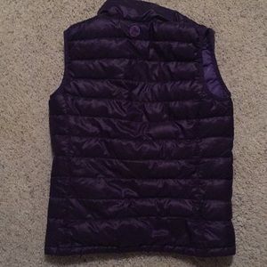 Barely worn Marmot 800 full vest!!