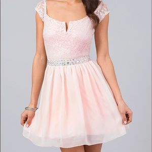 Lace Embellished Cap Sleeve Short Dress