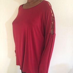 Cha Cha Vente Crisscross Cold Shoulder Top