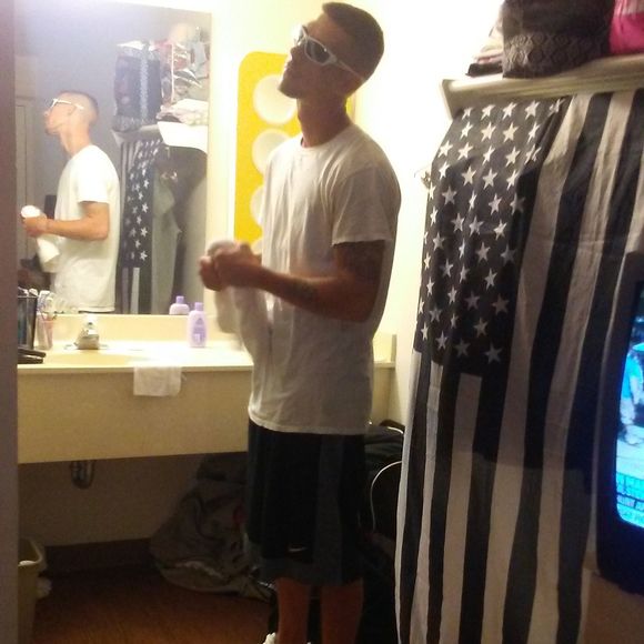 Meet your Posher, Bryan - Picture 1 of 1