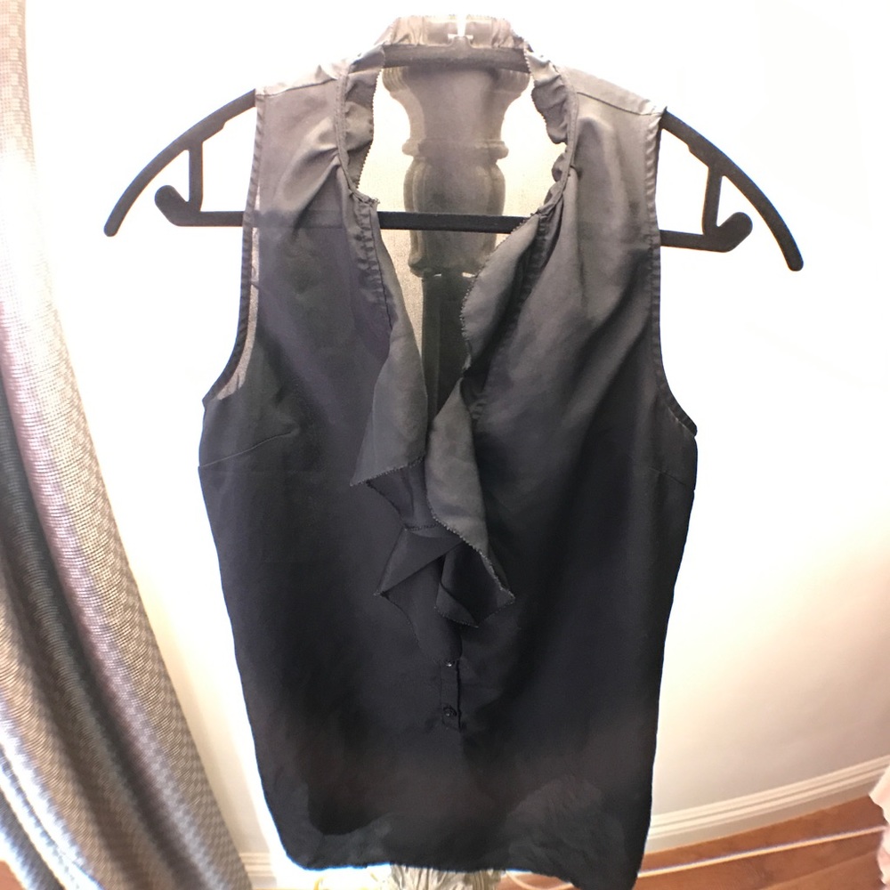 Sleeveless See Through Blouse 👚 Mossimo
