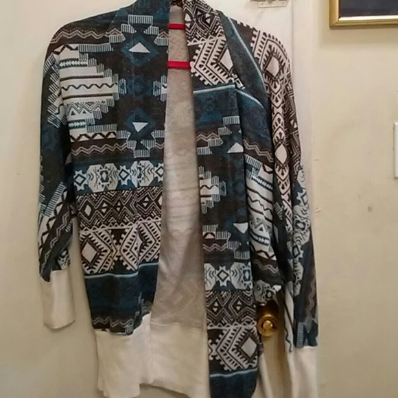 Eyeshadow Sweaters - Cardigan