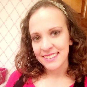 Meet your Posher, Em