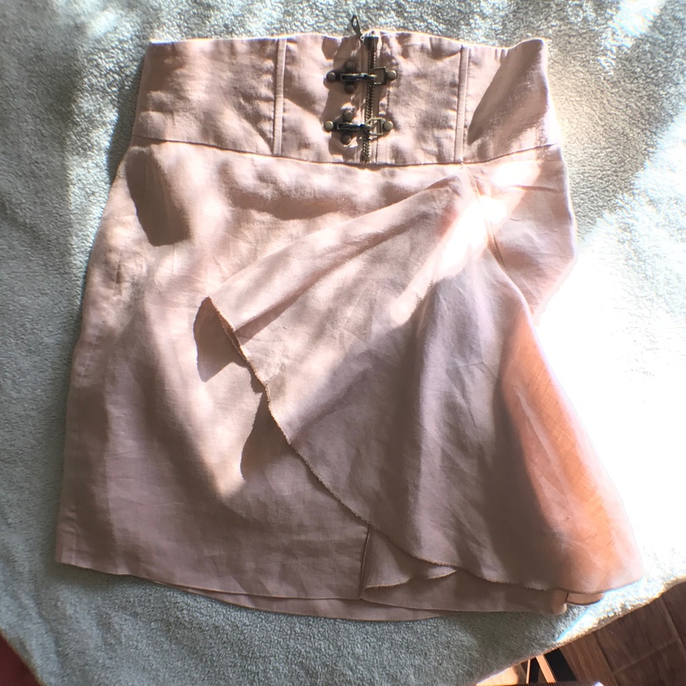 Linen Peach 🍑 Skirt With Ruffled Fabric Forever21