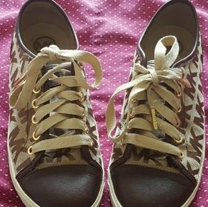 Michael Kors Sneakers Size 7