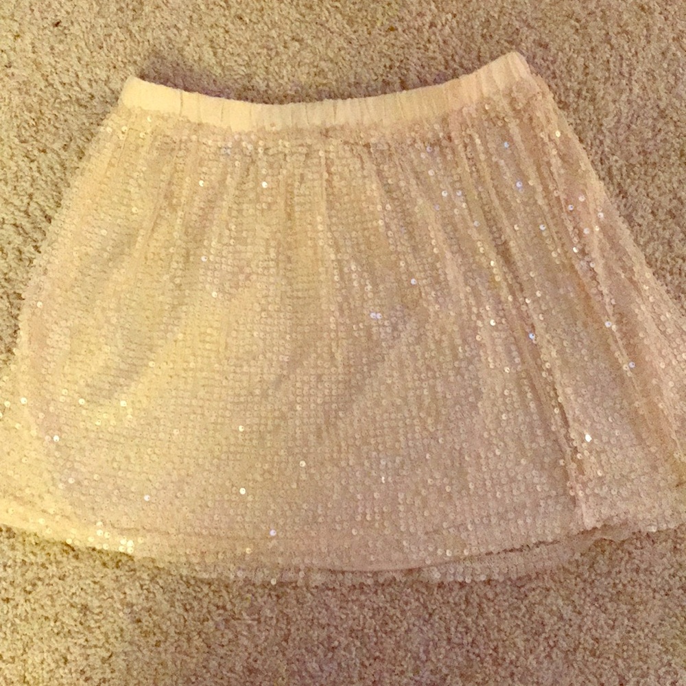 Sequence skater skirt