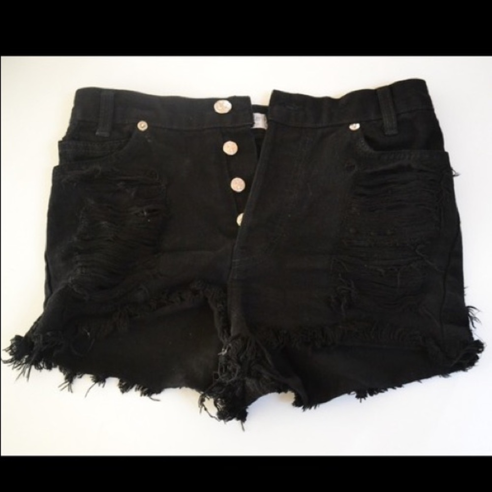 Brandy Melville//John Galt Distressed Jean Shorts