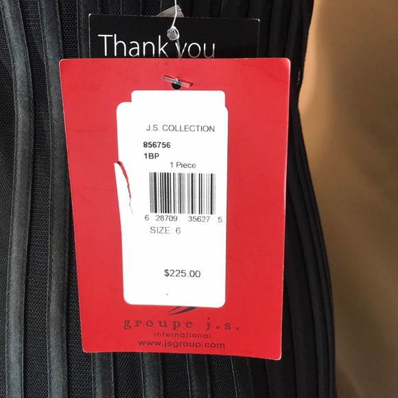 NWT JS Collection black vertical stripe occasion👗 - Picture 8 of 8