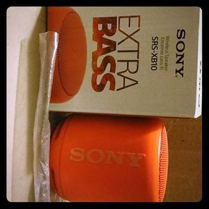 SONY SPEAKERS