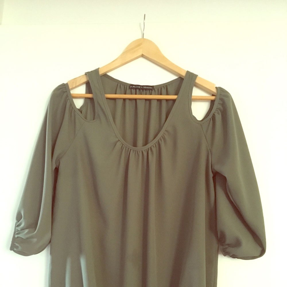 Cold shoulder green olive top