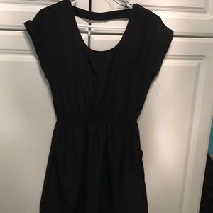 Black Candie's Scoop Neck Dress with Pockets
