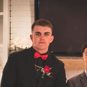 Meet your Posher, Collin