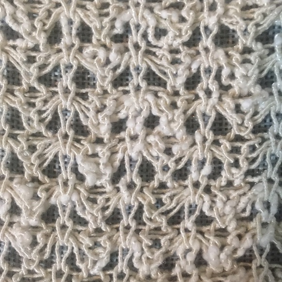 Long sleeve Mesh Top - Picture 3 of 4