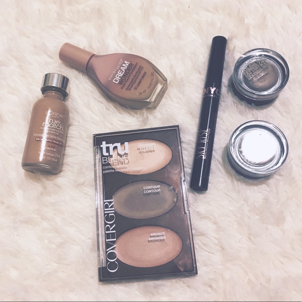 ✨Closet clear out✨Drugstore cosmetic bundle