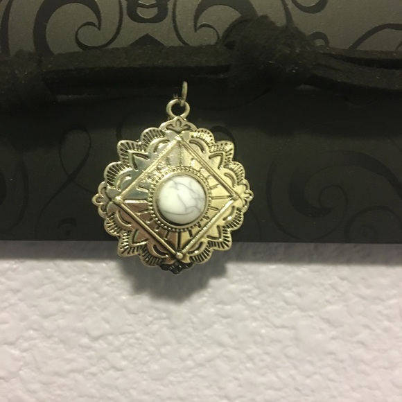 NWT black leather chocker with silver charm - Picture 2 of 2