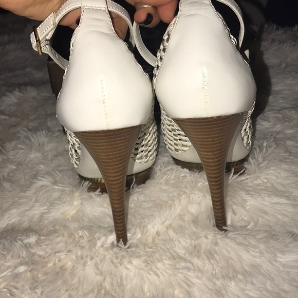 NIB Ankle Strap Heels - Picture 3 of 6