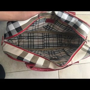 Burberry handbag NEW