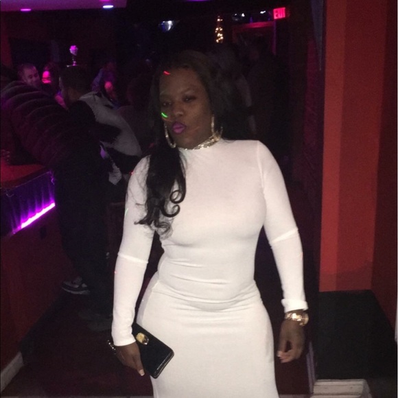 Meet your Posher, Stephanie - Picture 1 of 1