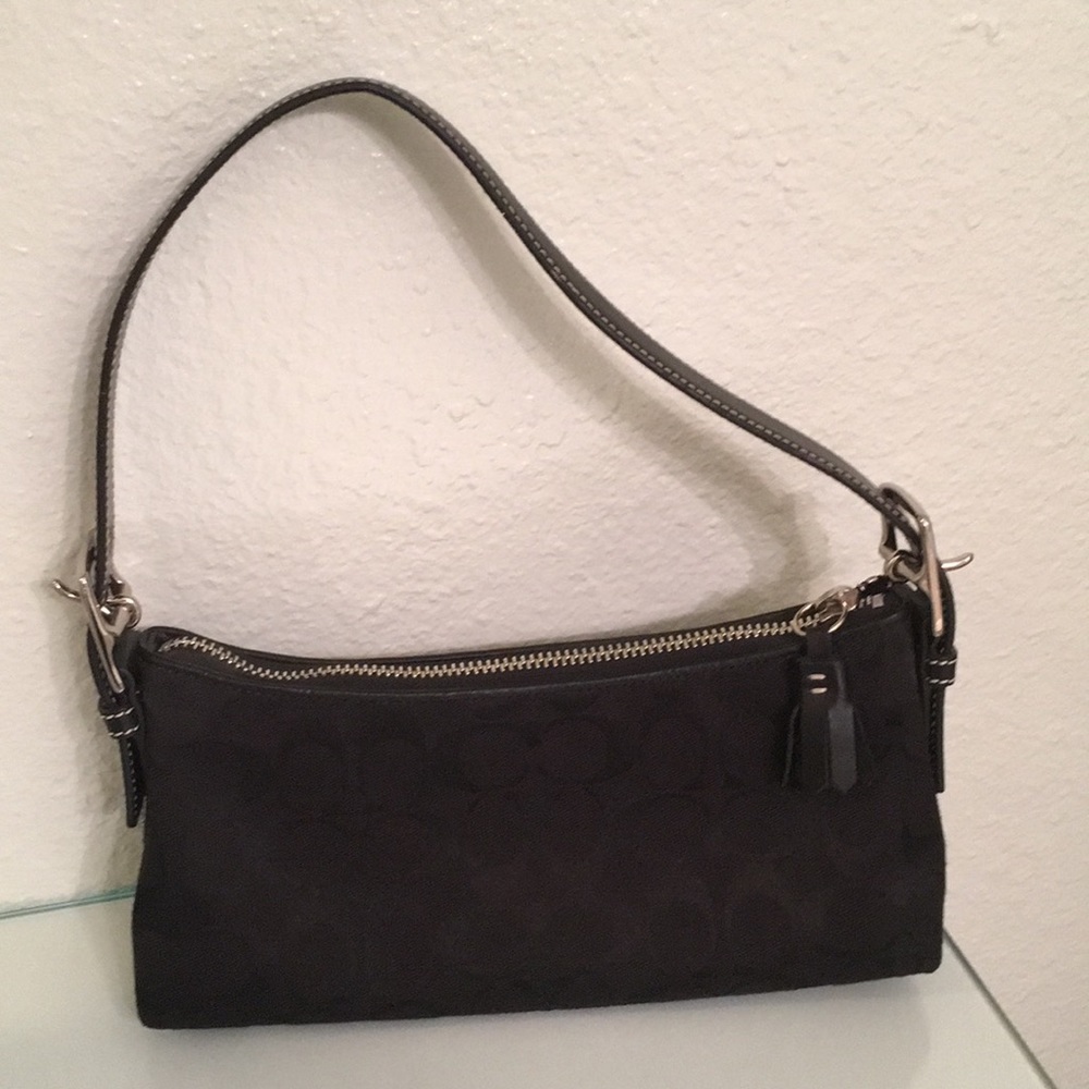 Coach Purse • Signature Jacquard• Authentic