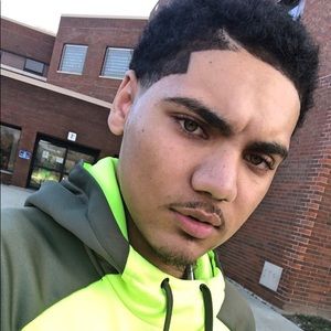 Meet your Posher, Nickyh