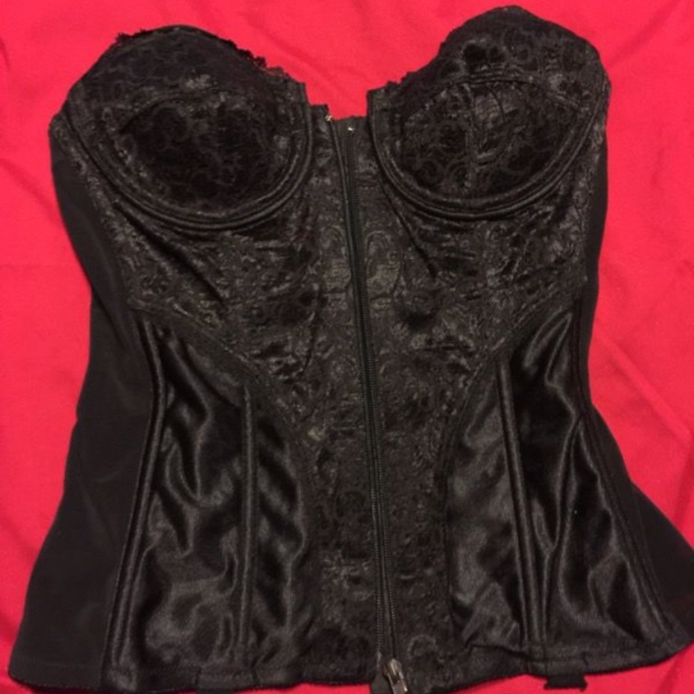 Fredricks Corset